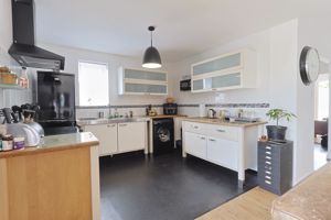 Photo 23- click for photo gallery